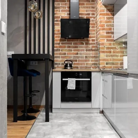 Glowny Comfort With Parking By Rentujemy クラクフ