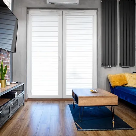 Glowny Comfort With Parking By Rentujemy *