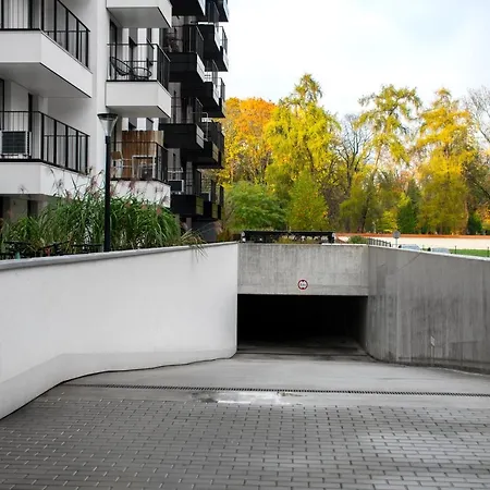 Apartment Glowny Comfort With Parking By Rentujemy