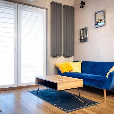 Apartment Glowny Comfort With Parking By Rentujemy *